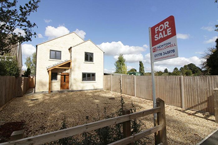3 Bedroom Detached House For Sale In Main Street, Baston, PE6