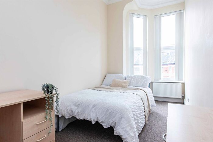 7 Bedroom Flat To Rent In Foxhall Road, NG7