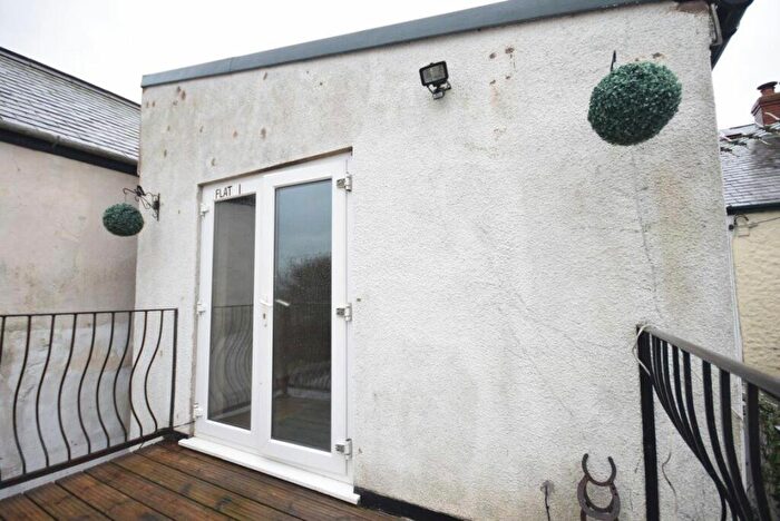 1 Bedroom Flat To Rent In Cornmarket Street, Great Torrington, Devon, EX38