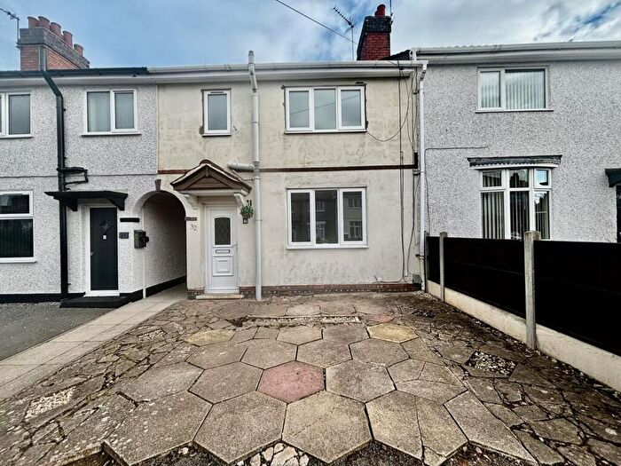 3 Bedroom Terraced House To Rent In Knightsbridge Avenue, Bedworth, CV12