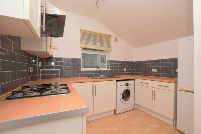 2 Bedroom Maisonette To Rent In Harrow Road, Brislington, Bristol BS4