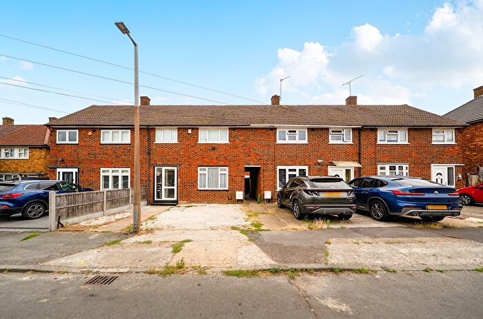 3 Bedroom Terraced House For Sale In Ravel Road, Aveley, South Ockendon, Essex, RM15