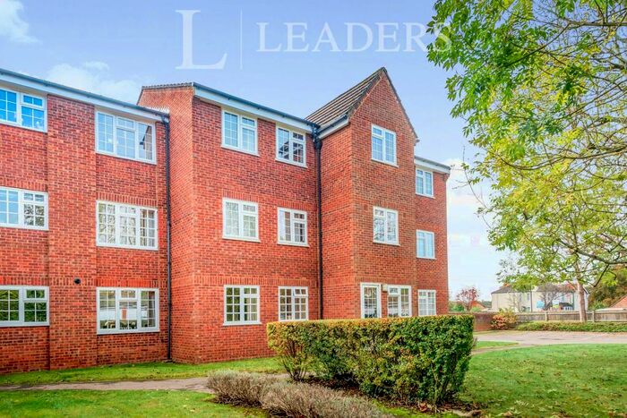 1 Bedroom Flat To Rent In Ravenscroft Court, Horsham, RH12