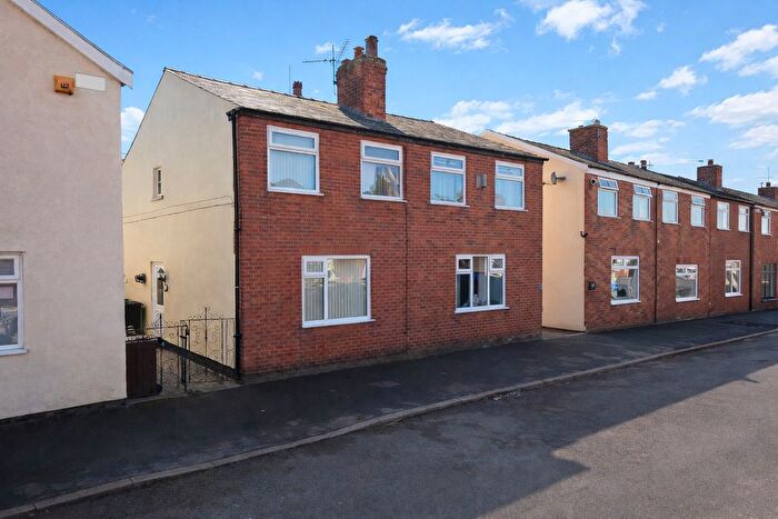 2 Bedroom Semi Detached House For Sale In Brade Street, Southport, Merseyside, PR9