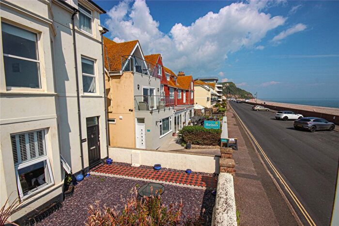 2 Bedroom Flat For Sale In East Walk, Seaton, Devon, EX12