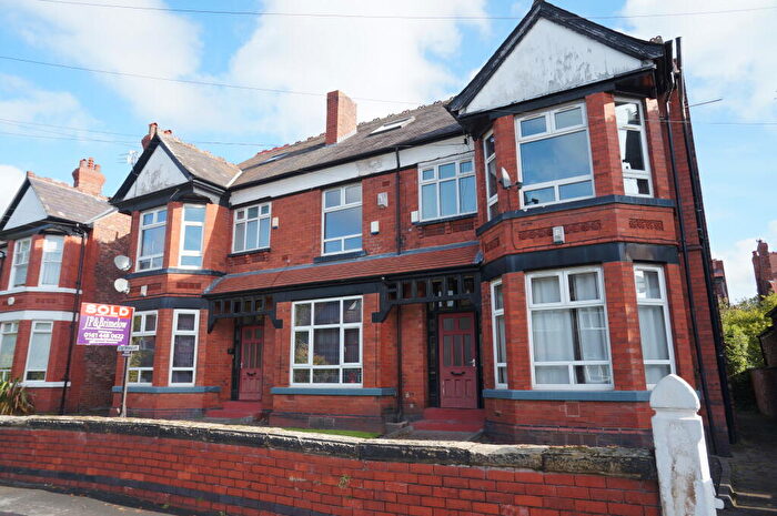 1 Bedroom Apartment To Rent In Moorland Road, Didsbury, M20