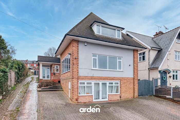 4 Bedroom Detached House For Sale In Bromfield Road, Redditch, B97