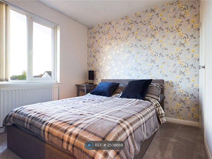 1 Bedroom End Of Terrace House To Rent In Caistor Cl, Calcot, RG31