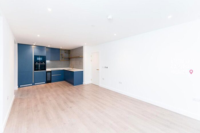 2 Bedroom Apartment To Rent In Waterview House, Grand Union, Wembley, HA0