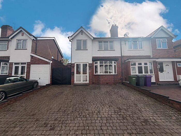 3 Bedroom Semi Detached House For Sale In Cedar Grove, Penn Fields, Wolverhampton, WV3