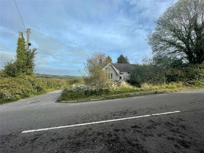 Cottage For Sale In Llangyndeyrn, Kidwelly, Carmarthenshire, SA17