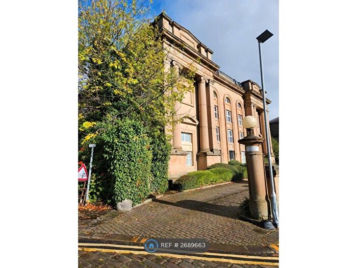 1 Bedroom Flat To Rent In Highfields Road, Huddersfield, HD1