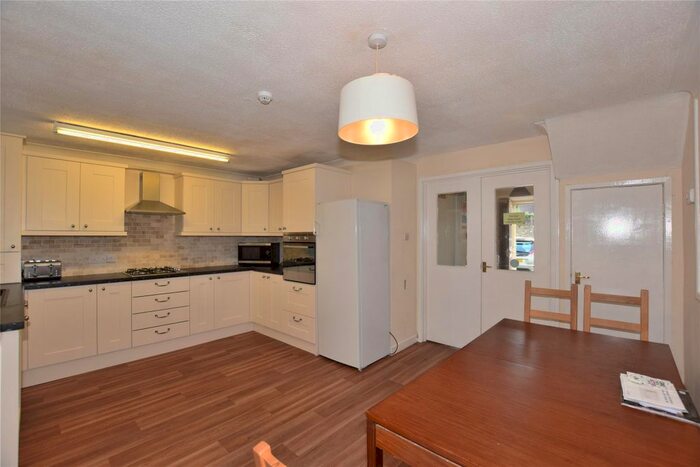 6 Bedroom Terraced House To Rent In Stanway Close, Bath BA2