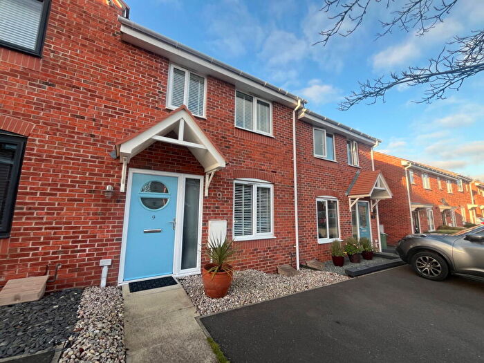 3 Bedroom Terraced House For Sale In Brownley Road, Clipstone Village, Mansfield, NG21