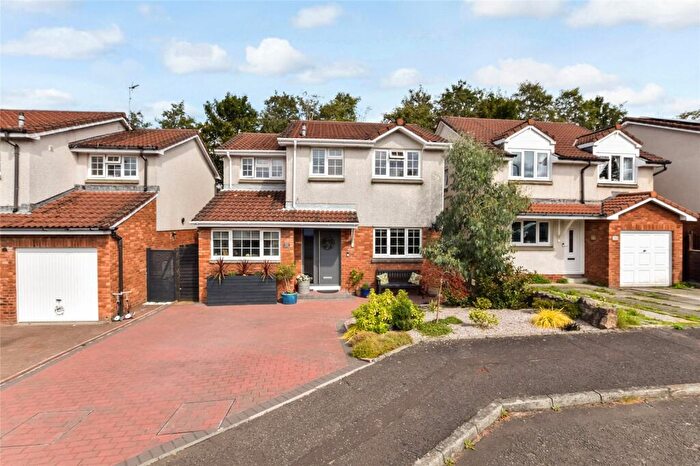 4 Bedroom Detached House For Sale In Gartclush Gardens, Bannockburn, Stirling, Stirlingshire, FK7