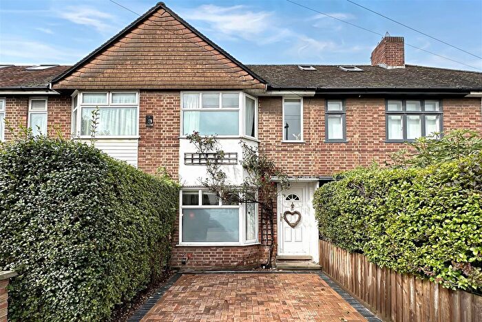 2 Bedroom Terraced House For Sale In Cromwell Road, Cambridge, CB1