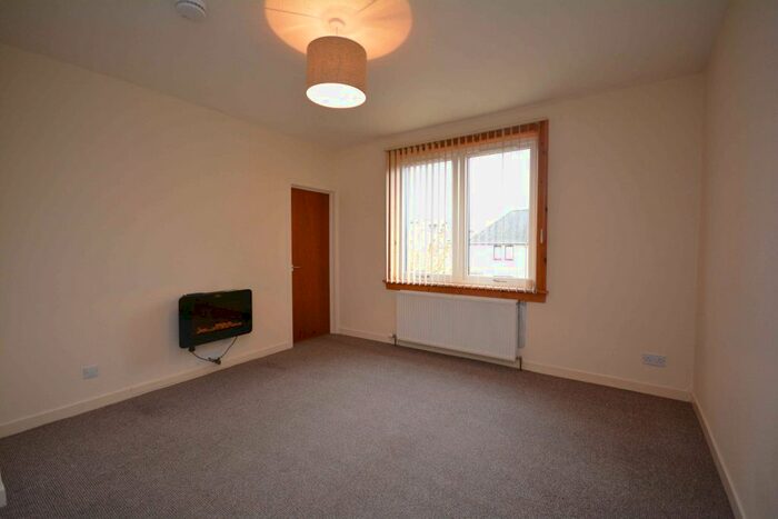 2 Bedroom Flat To Rent In Bruce Gardens, Inverness IV3