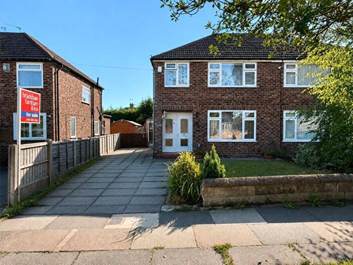 3 Bedroom Semi-Detached House For Sale In Townfield Lane, Wirral, Merseyside, CH63