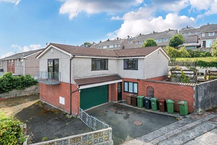 4 Bedroom Detached House For Sale In Sefton Avenue, Plymouth, PL4