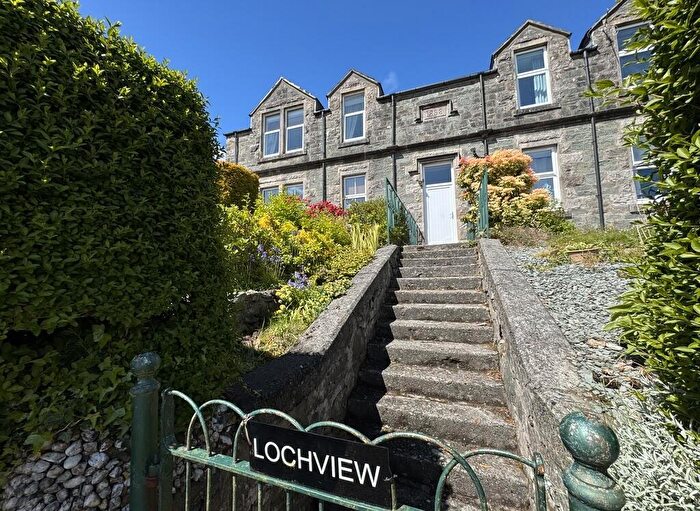 2 Bedroom Apartment For Sale In Darroch Road, Ardrishaig, PA30
