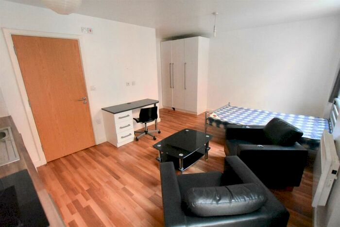 1 Bedroom Apartment To Rent In Clyde Court, Erskine Street, Leicester, LE1