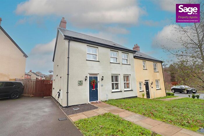 4 Bedroom Semi-Detached House For Sale In Sycamore Road, Blaenavon, Pontypool, NP4
