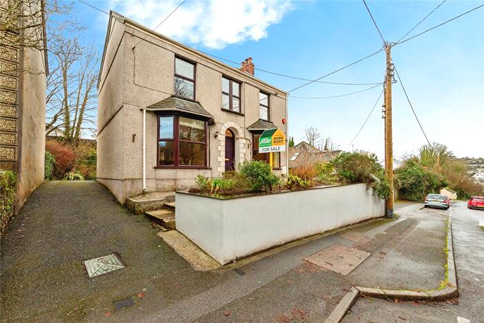 4 Bedroom Detached House For Sale In Gonvena Hill, Wadebridge, Cornwall, PL27