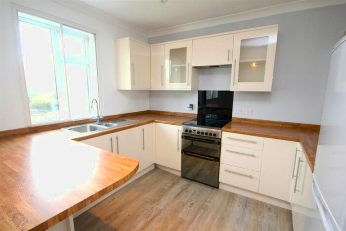1 Bedroom Maisonette To Rent In Weston Road, Guildford, GU2