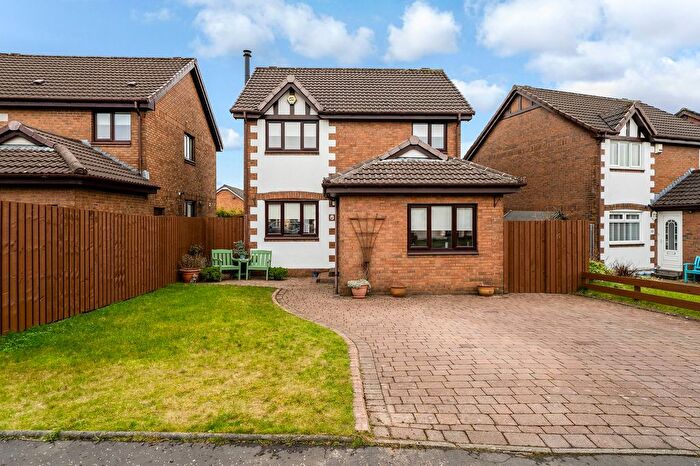 3 Bedroom Detached House For Sale In Kiltarie Crescent, Airdrie, ML6