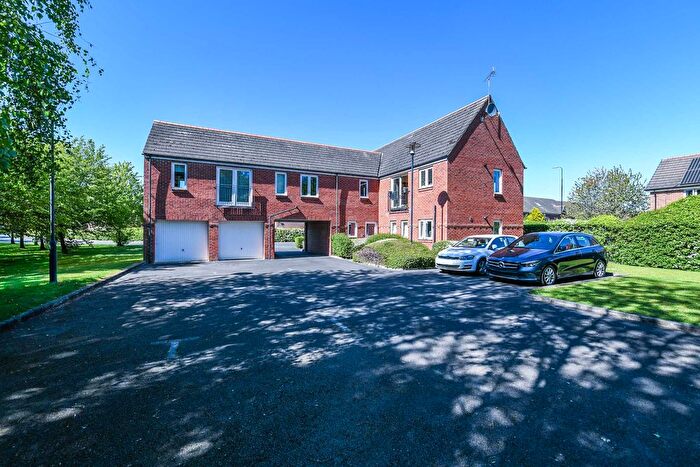 2 Bedroom Flat For Sale In Cheddleton Road, West Timperley, Altrincham, WA14