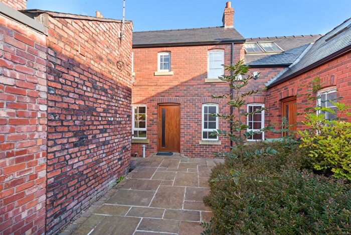 2 Bedroom Terraced House For Sale In Broomspring Lane, Broomhall, S10