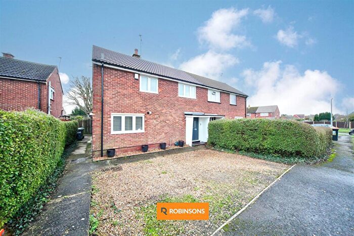 3 Bedroom Semi Detached House For Sale In High Street, Eaton Bray, LU6