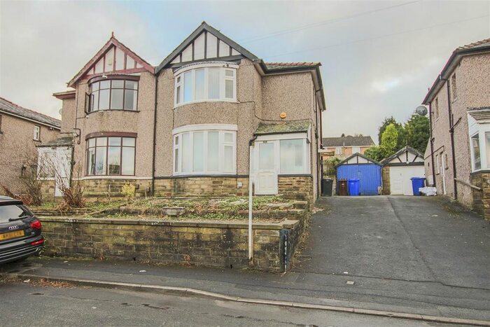 2 Bedroom Semi-Detached House To Rent In The Ridgeway, Nelson, BB9