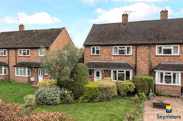3 Bedroom Semi Detached House For Sale In Guildford, Surrey, GU1