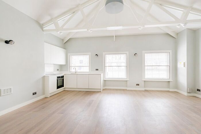 Studio To Rent In Gerrard Street, London, W1D