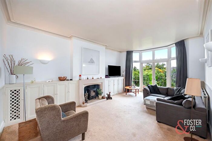 5 Bedroom Detached House For Sale In Surrenden Road, Brighton, BN1