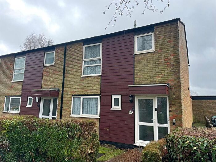 3 Bedroom End Terrace House To Rent In Millfield, New Ash Green, Longfield, DA3