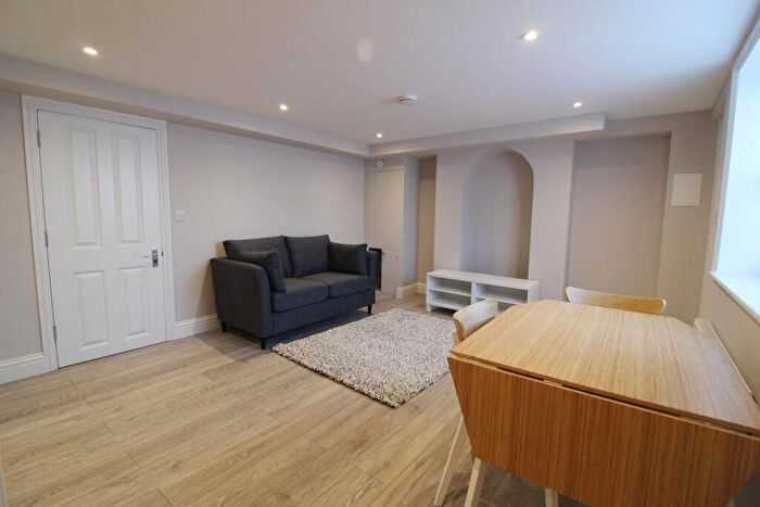 1 Bedroom Apartment To Rent In Oxford Road, Reading, RG1