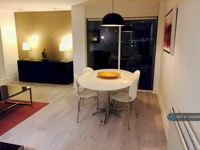 2 Bedroom Flat To Rent In Erebus Drive, London, SE28