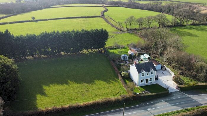 3 Bedroom Farmhouse For Sale In Llanarthney, Carmarthen, SA32