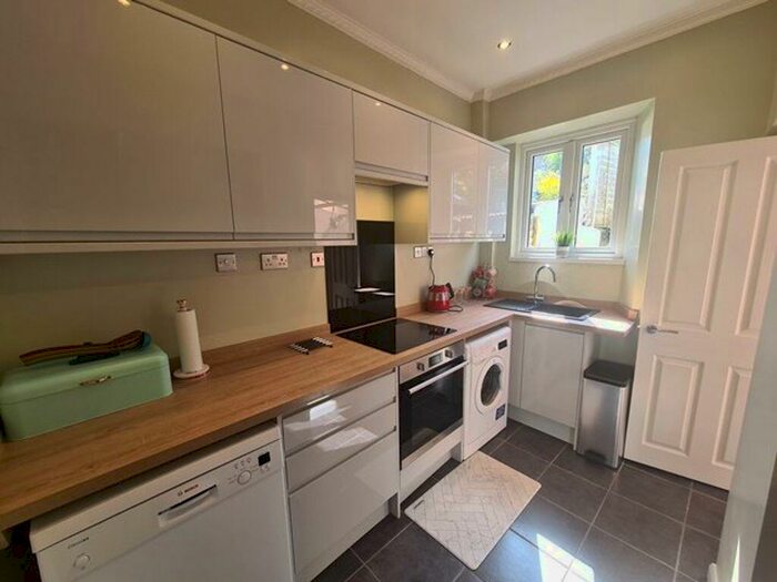 2 Bedroom Cottage To Rent In Market Street, Ulverston, LA12