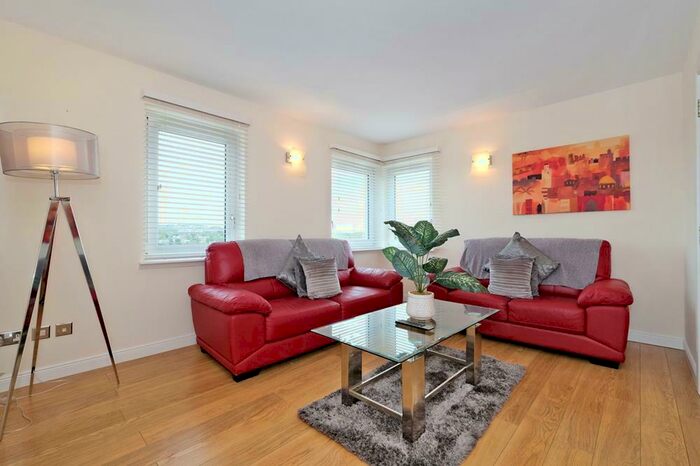 2 Bedroom Flat To Rent In Great Northern Road, Aberdeen, AB24