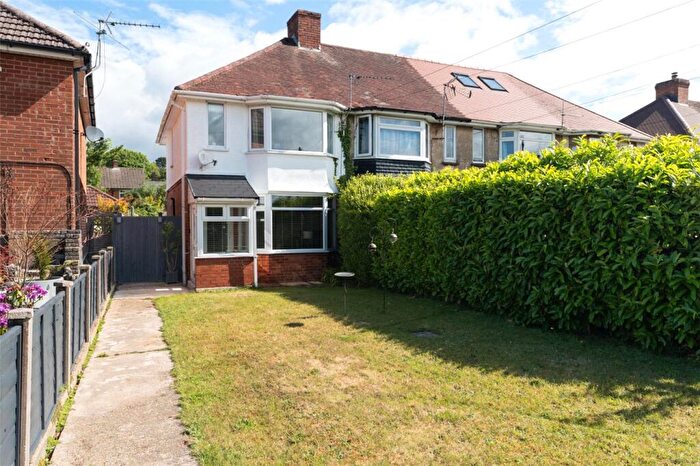 2 Bedroom Semi Detached House For Sale In Leigh Road, Wimborne, Dorset, BH21