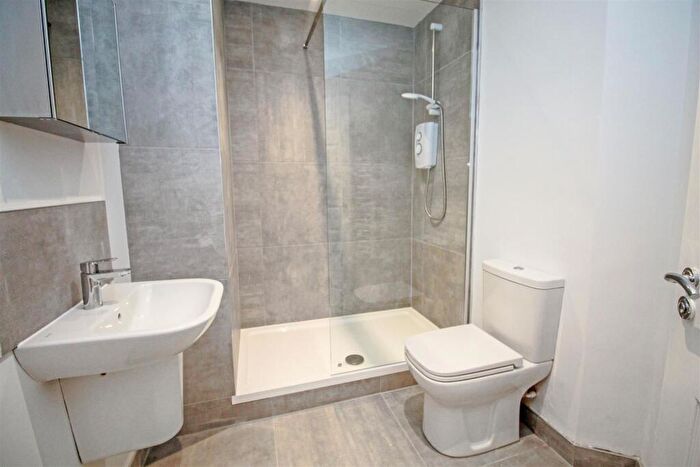 1 Bedroom Apartment To Rent In Coburg House, Burley, Leeds, LS3
