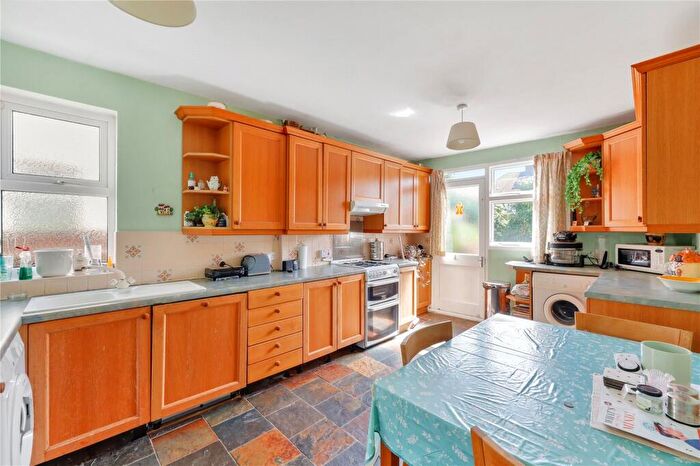 4 Bedroom Terraced House For Sale In Oldfield Road, London, NW10