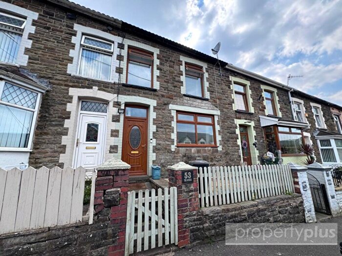3 Bedroom Terraced House For Sale In The Avenue, Pontygwaith, Rhondda Cynon Taff, CF43