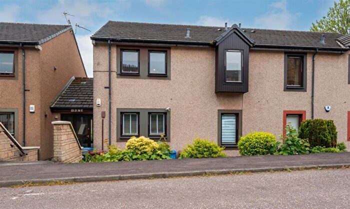 2 Bedroom Flat For Sale In Thornbank Street, Dundee, DD4