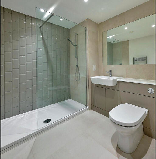 1 Bedroom Apartment To Rent In Castleton House, Colindale, NW9