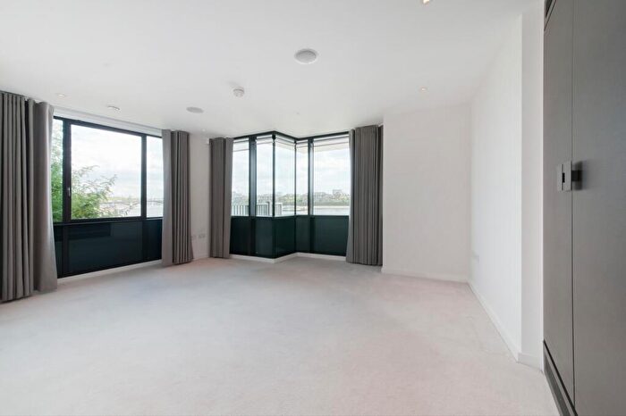 2 Bedroom Apartment To Rent In Chelsea Wharf Residences, SW10