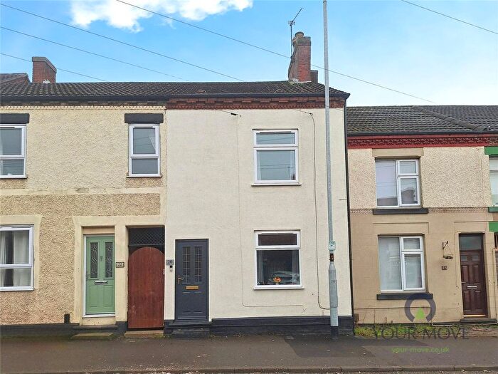 3 Bedroom Terraced House For Sale In Central Road, Hugglescote, Coalville, Leicestershire, LE67